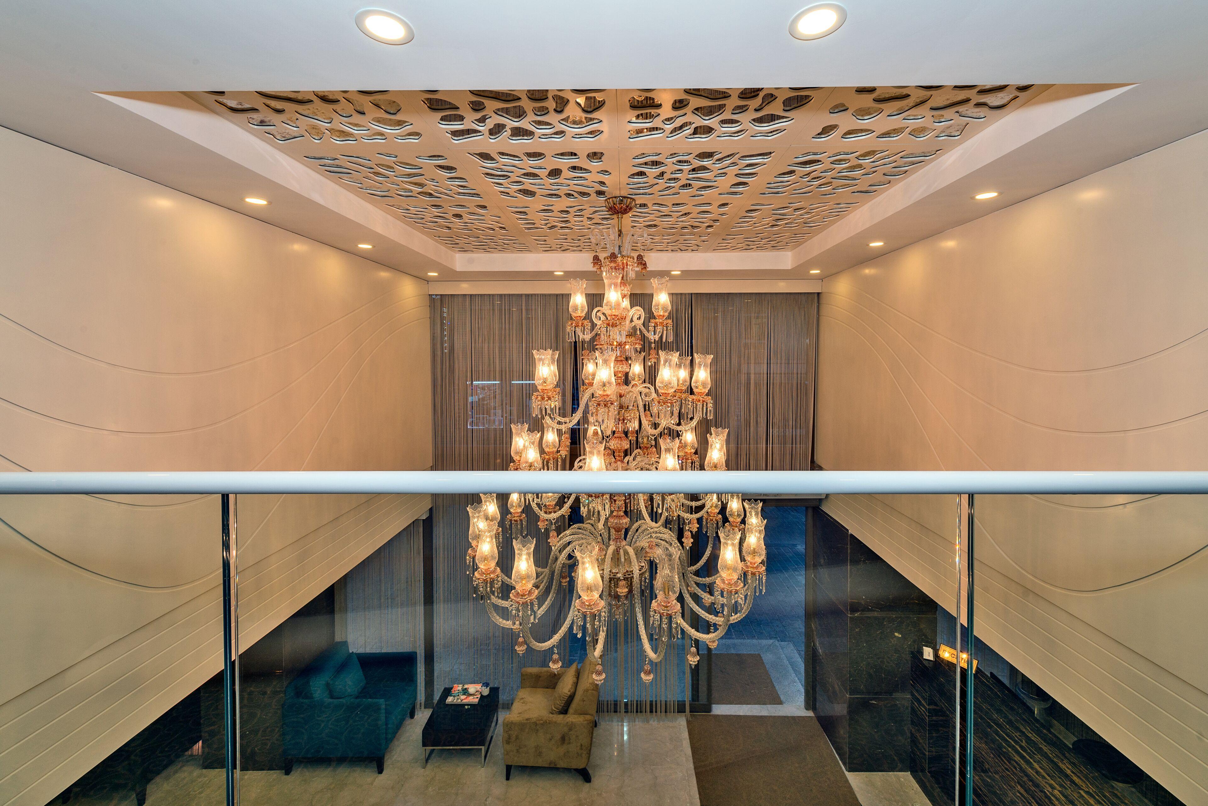 Bisetun Hotel — Fotos 1